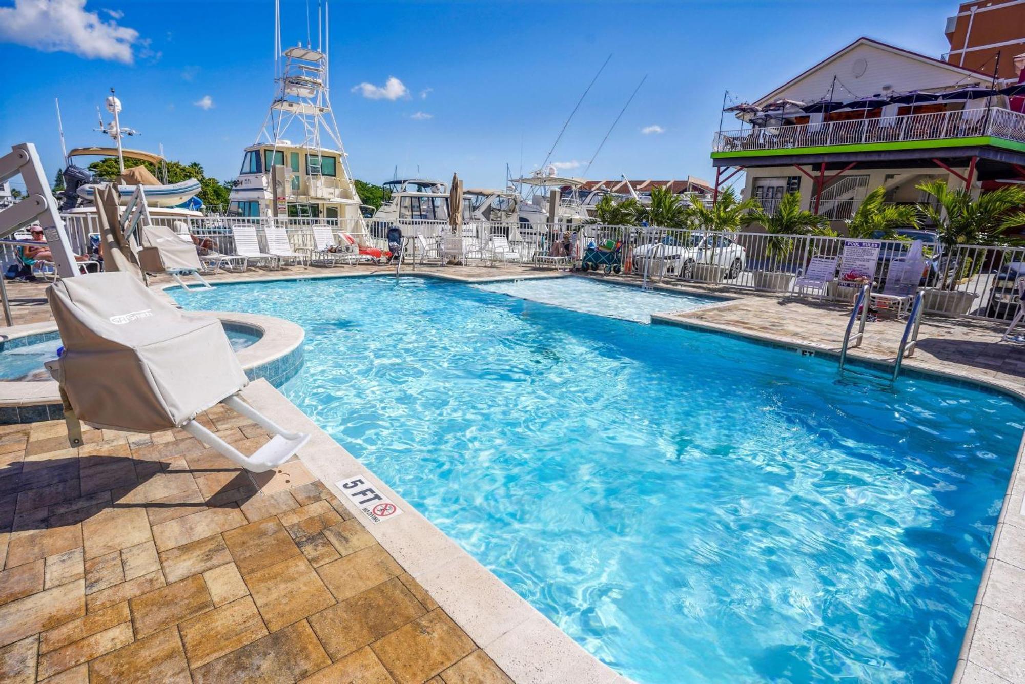 Madeira Bay Resort I 1504 圣徒皮特海滩 外观 照片
