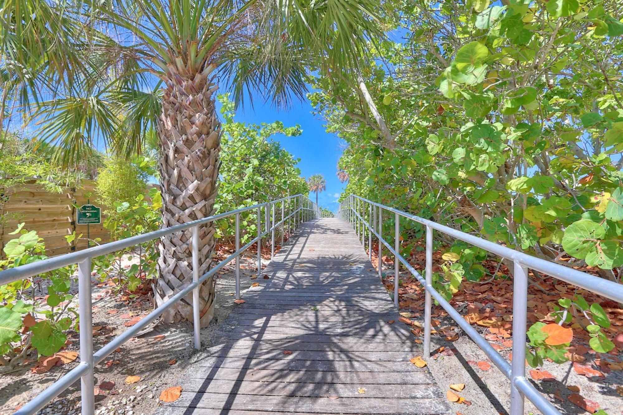 Madeira Bay Resort I 1504 圣徒皮特海滩 外观 照片